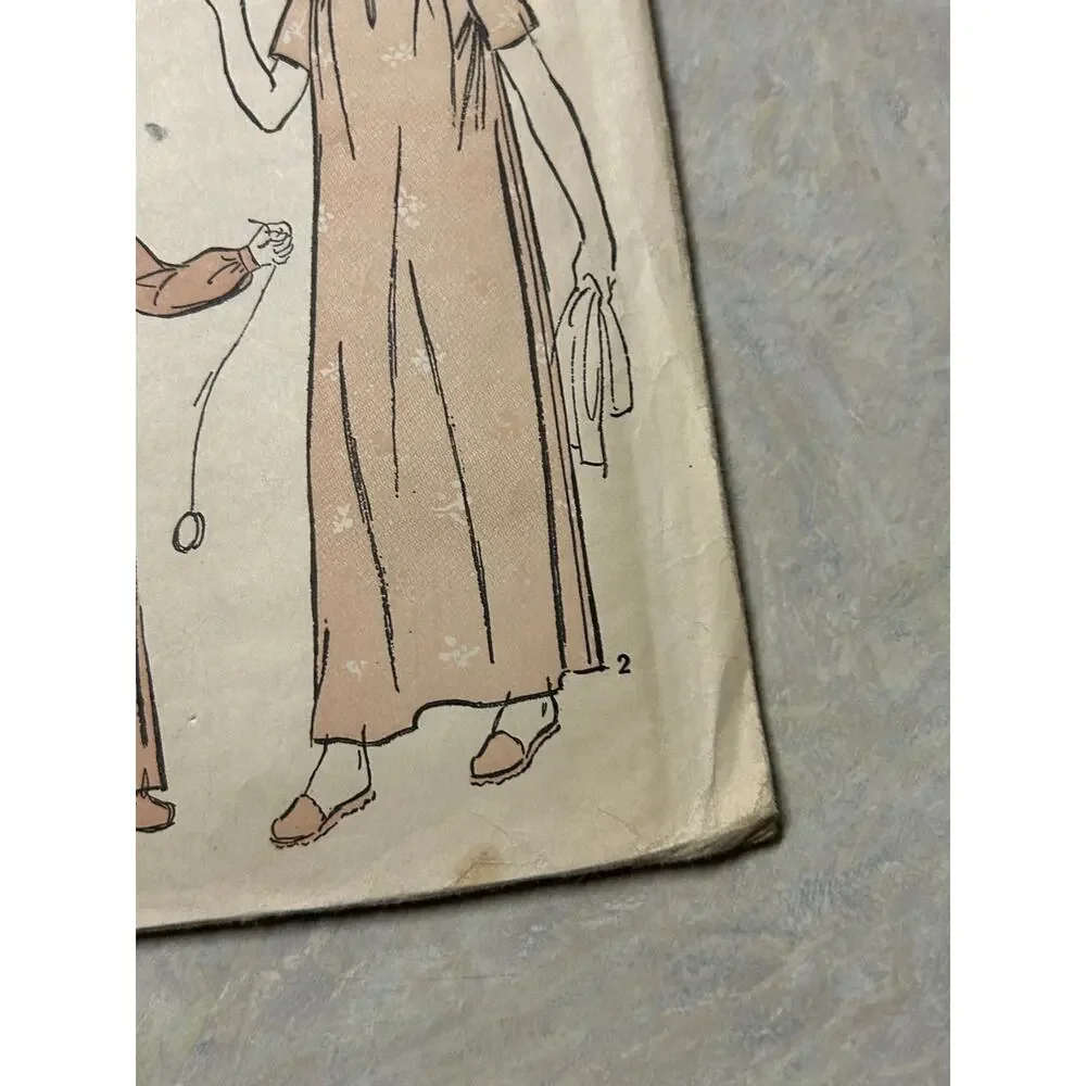 Vintage 1940's Advance Pattern #3231 Girls‎ Nightgown Size 4 HTF RARE